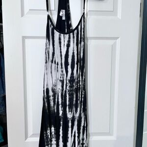 Silky Touch Black and White Maxi Dress